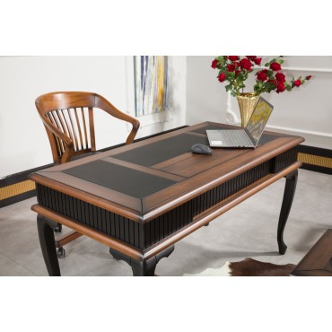 Lukens Walnut VIP Masa Takımı