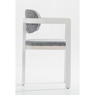 Nova Chair